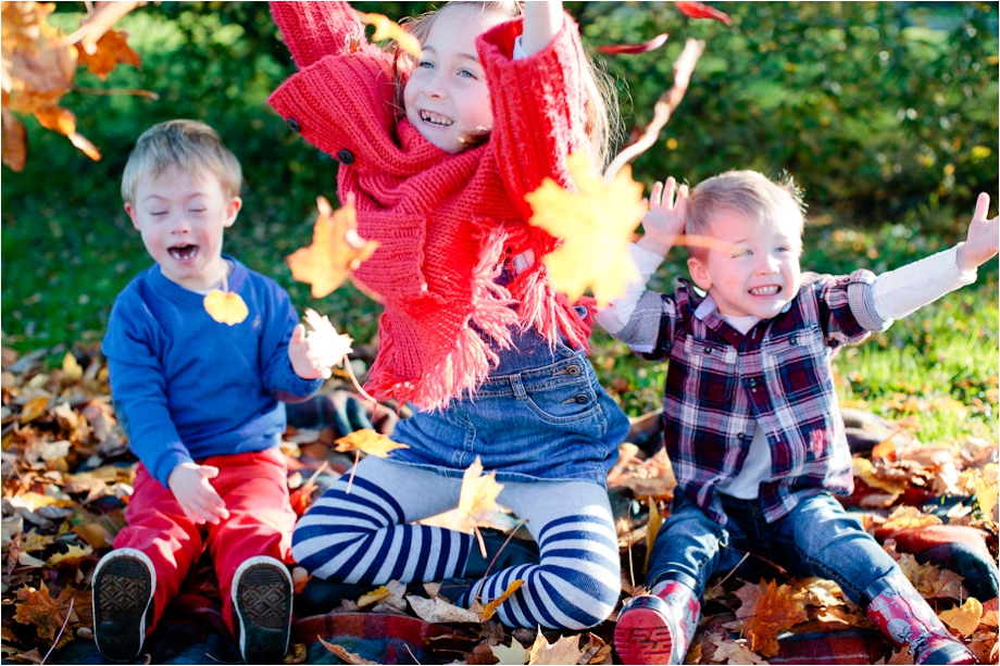 006_family-photography-surrey-eddie-judd-photographer-mini-sessions-griffiths_7862_FB