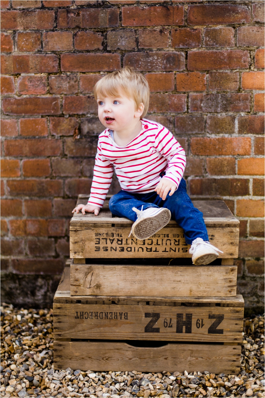 family-photographer-surrey-berkshire-eddie-judd-photography-kalm-kitchen_0009