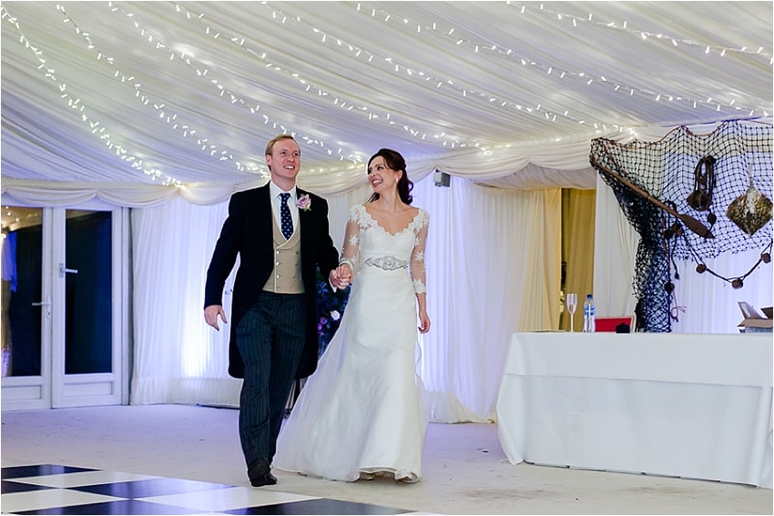 112_wedding-photography-surrey-winter-marquee-eddie-judd-photographer_7524