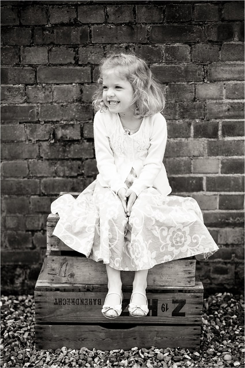 eddie-judd-photography-family-photographer-surrey-mini-sessions-spring_0003