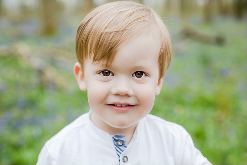 013_family-photography-bluebells-spring-surrey-eddie-judd-photographer_4985