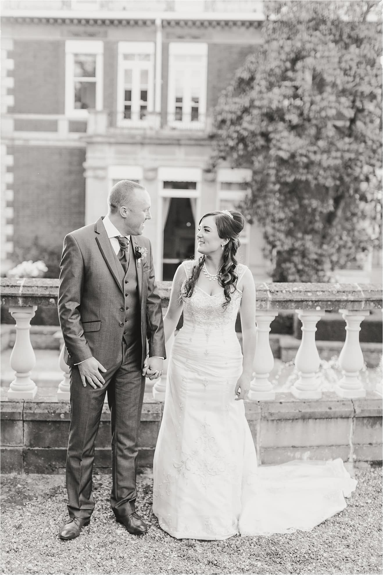 wedding-photography-eddie-judd-photography-fetcham-park-surrey_0087