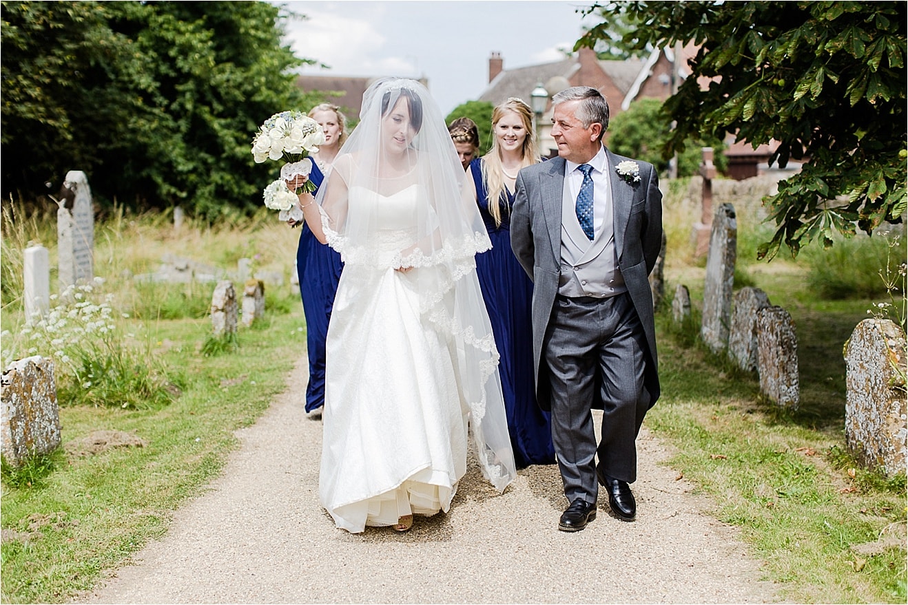 Untitledwedding-photography-eddie-judd-photography-marquee-summer_0016
