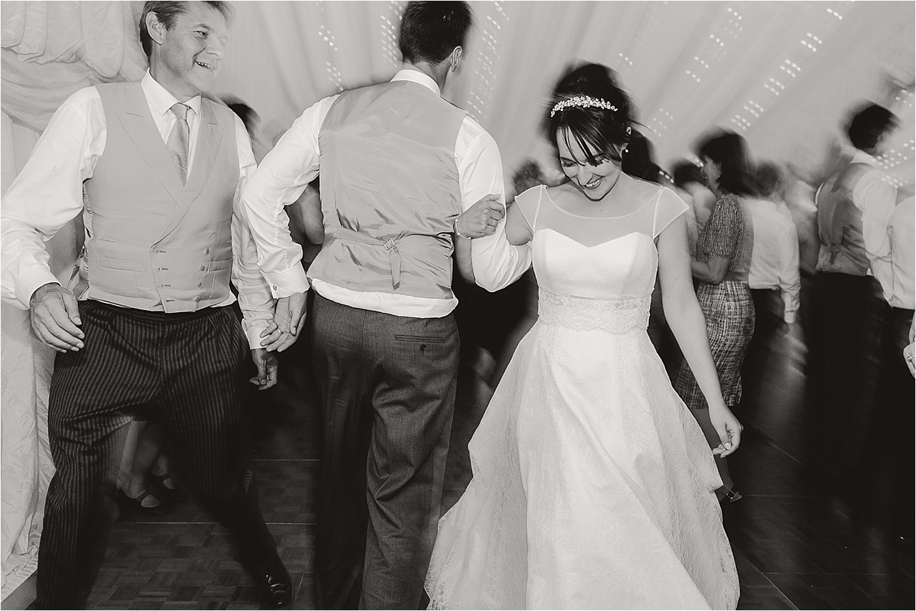 Untitledwedding-photography-eddie-judd-photography-marquee-summer_0095