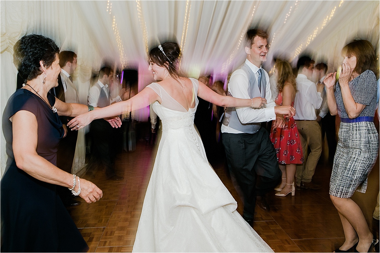 Untitledwedding-photography-eddie-judd-photography-marquee-summer_0100