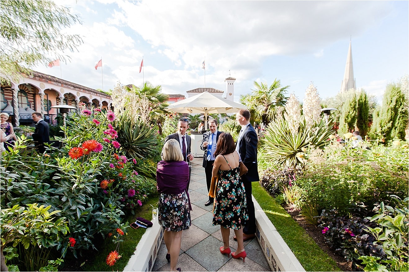 071_wedding-photography-london-surrey-eddie-judd-photographer-engagement-southbank_7304