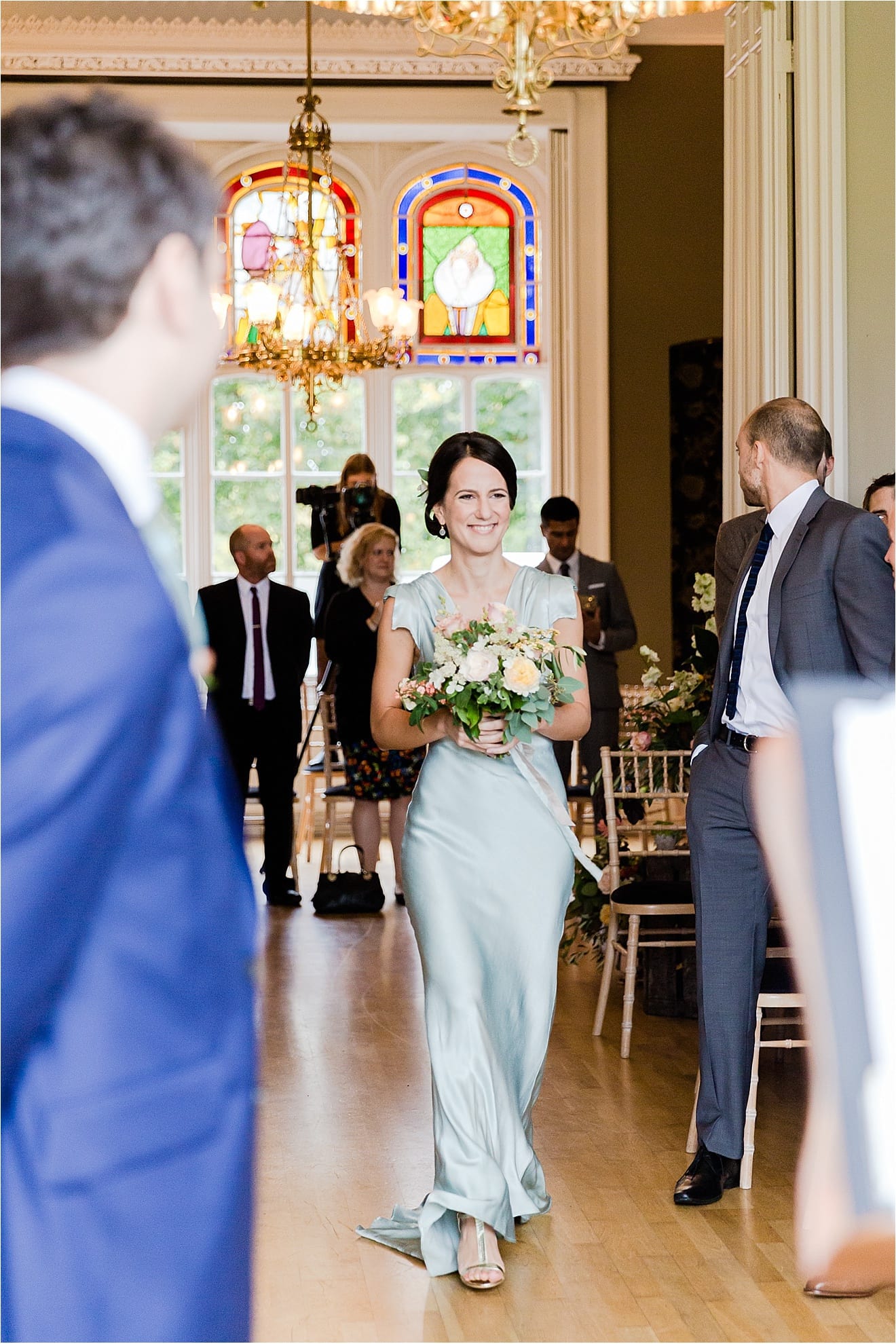 057_wedding-photography-surrey-nonsuch-mansions-eddie-judd-photographer-french-wine-theme_0596