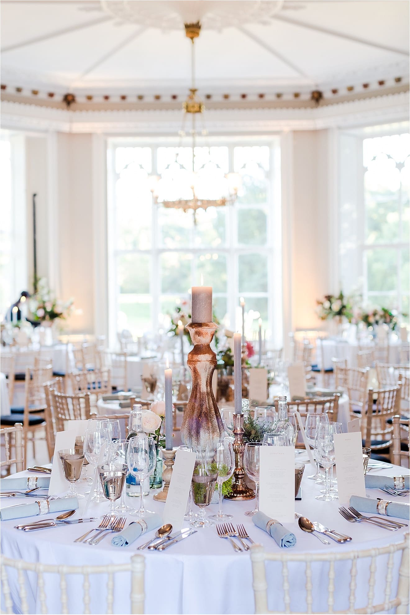 110_wedding-photography-surrey-nonsuch-mansions-eddie-judd-photographer-french-wine-theme_1248