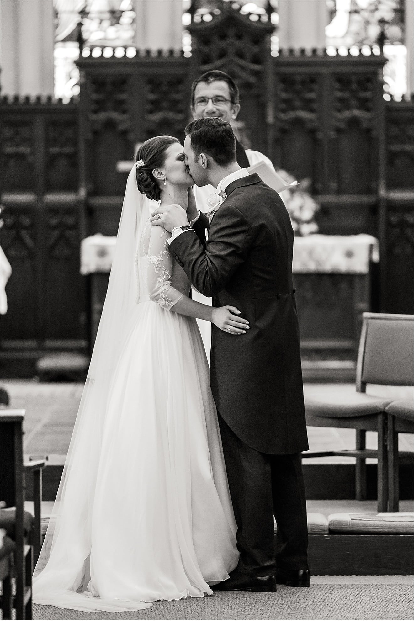 001_wedding-photography-surrey-petworth-house-eddie-judd-photography_0823