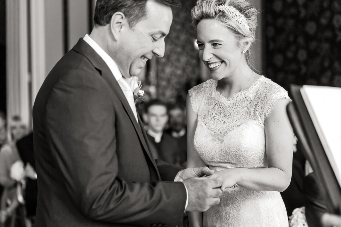 13-nonsuch-surrey-wedding-Eddie-Judd-Photography