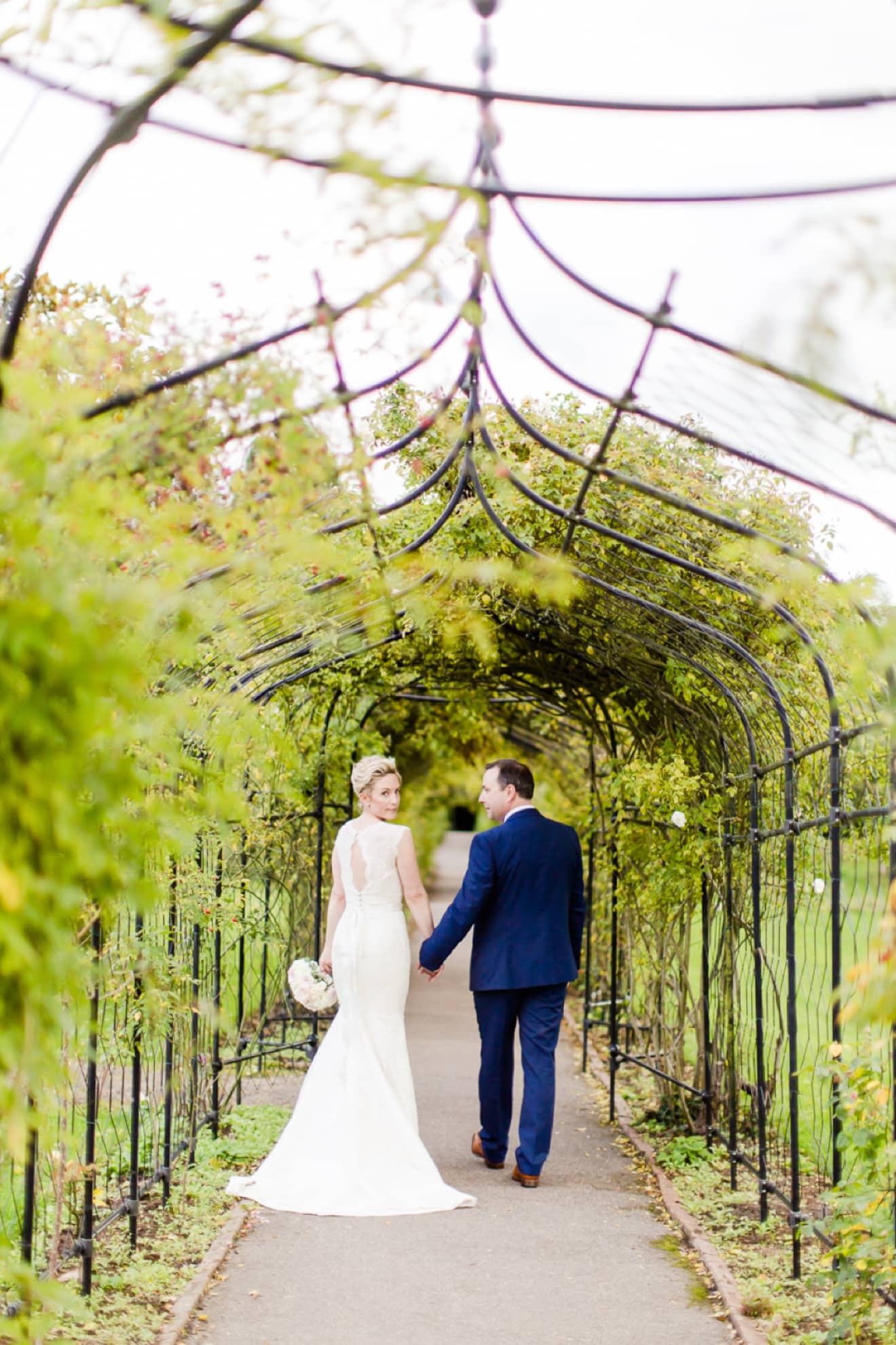 16-nonsuch-surrey-wedding-Eddie-Judd-Photography