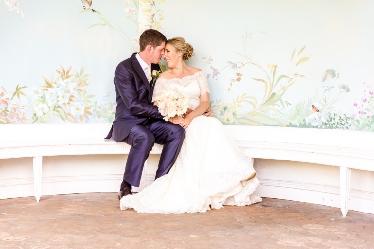 Love is in the air { Wasing Park Wedding Photography }