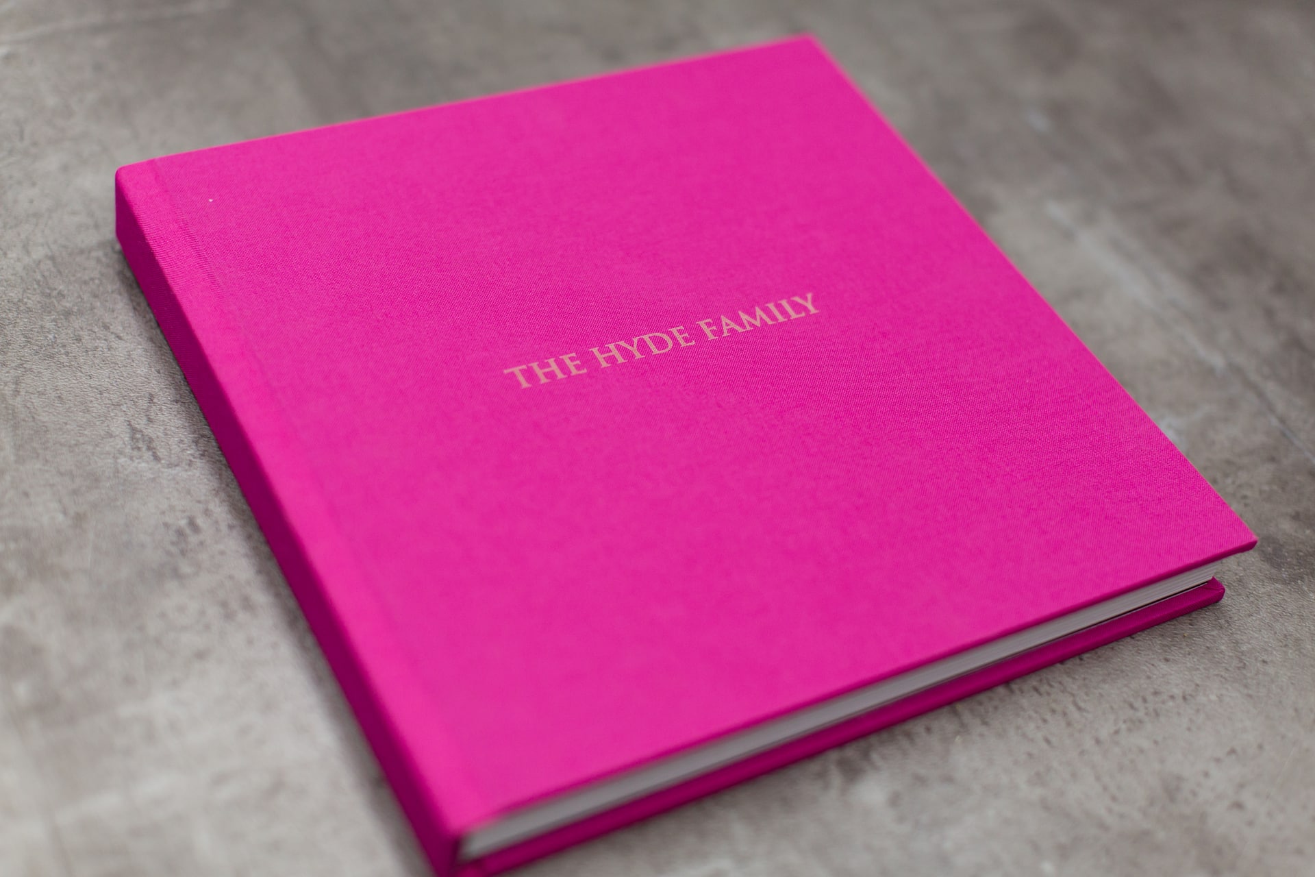 001-eddie-judd-photography-ALBUMfiles-hyde-family-fine-art-album-linen-products