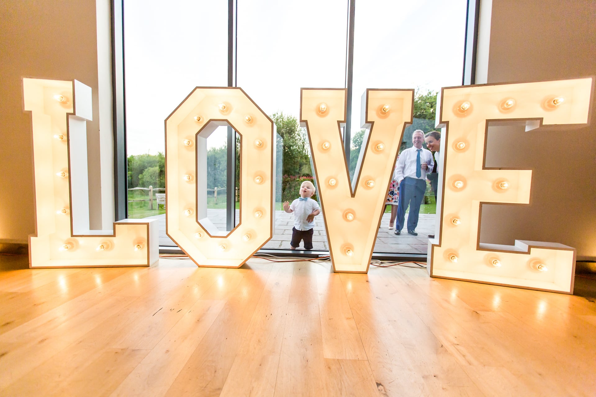 001-claire-sam-wedding-millbridge-court