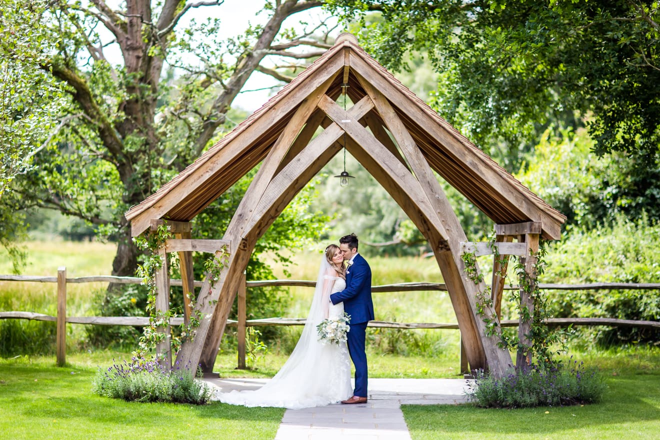 22-ClaireSam-Millbridge-Court-wedding-Eddie-Judd-Photography