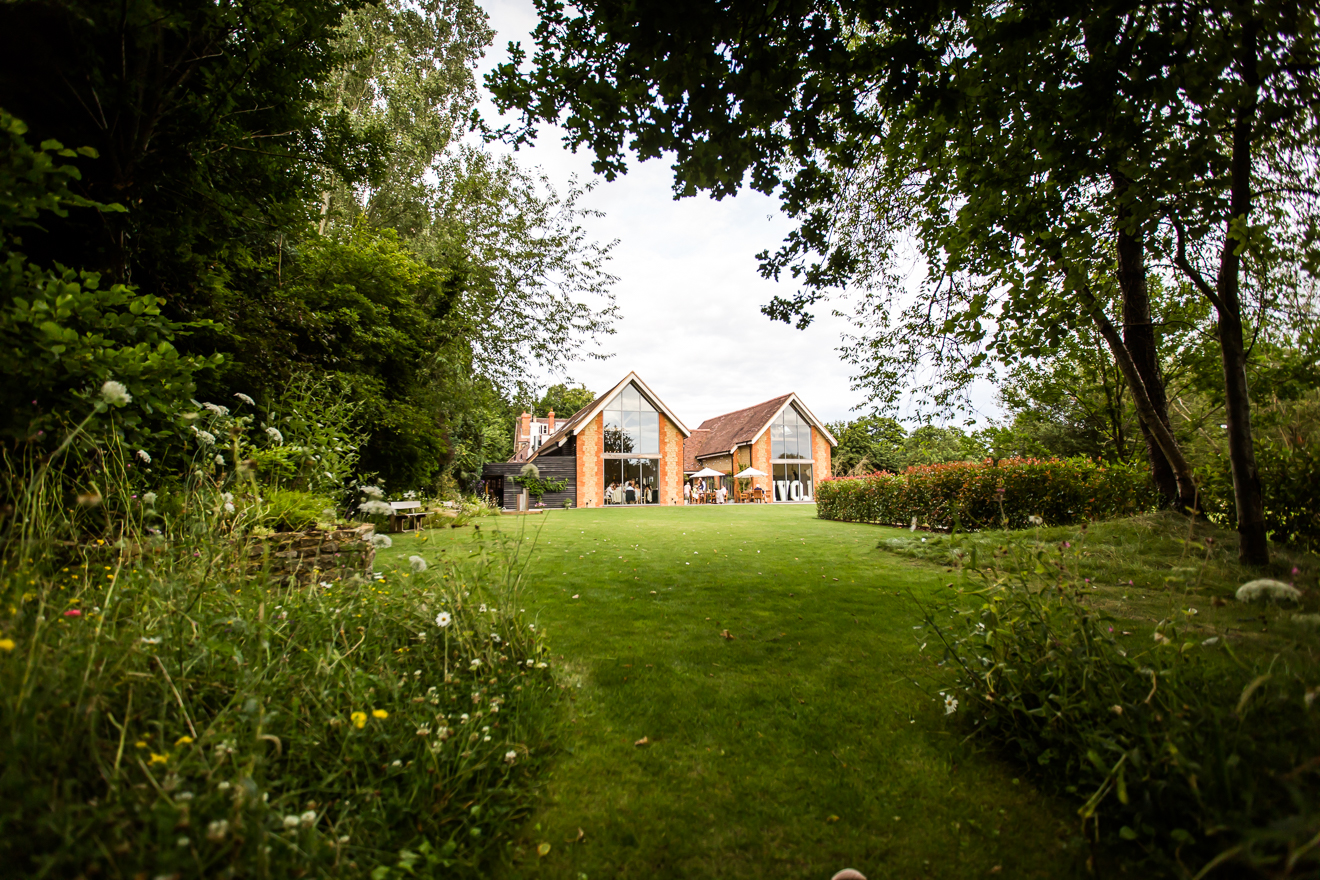 42-ClaireSam-Millbridge-Court-wedding-Eddie-Judd-Photography