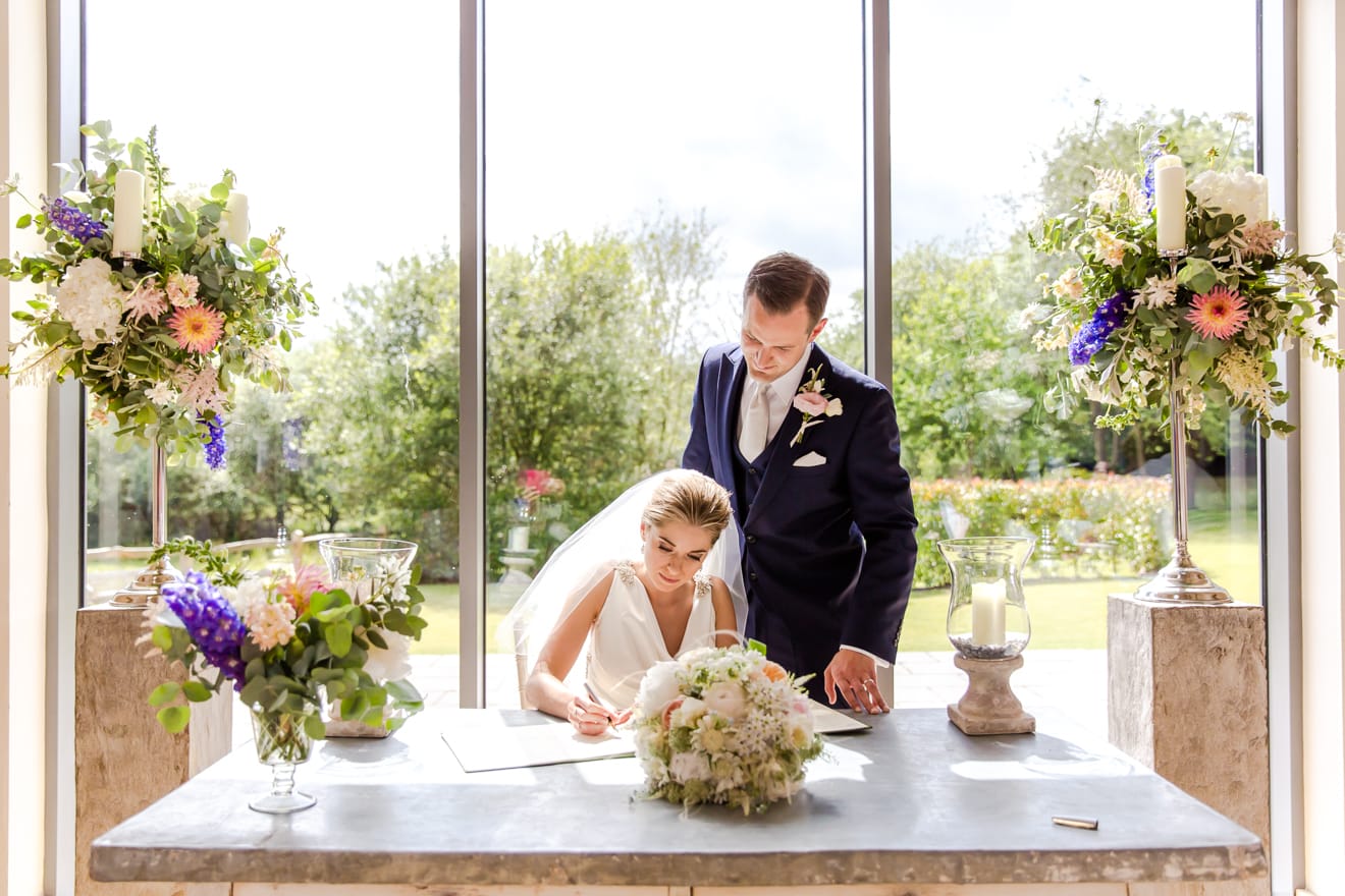 7-millbridge-niki-tom-wedding-Eddie-Judd-Photography