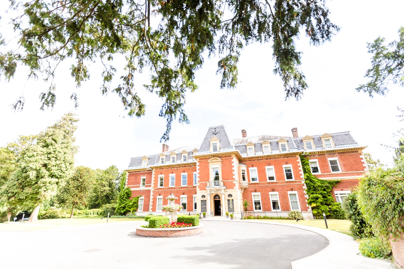 1-Fetcham-Park-London-wedding-Eddie-Judd-Photography