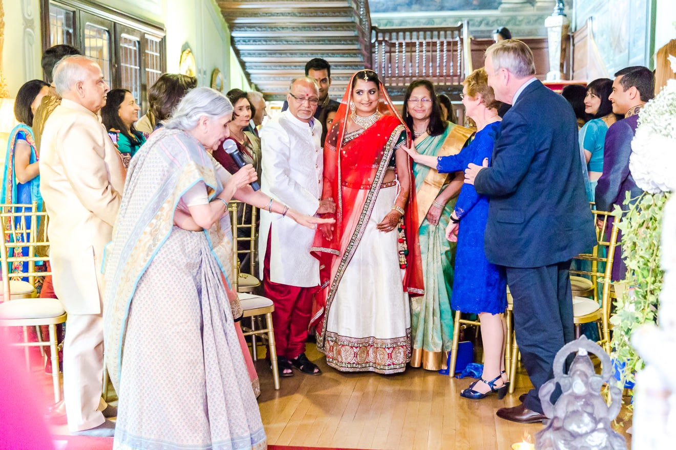 13-Fetcham-Park-London-wedding-Eddie-Judd-Photography